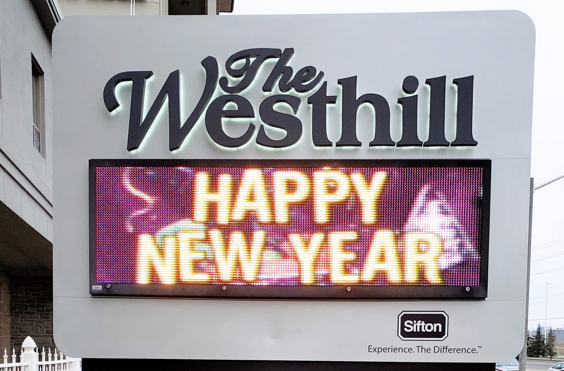 Outdoor Digital LED Signs and Electronic Message Centers